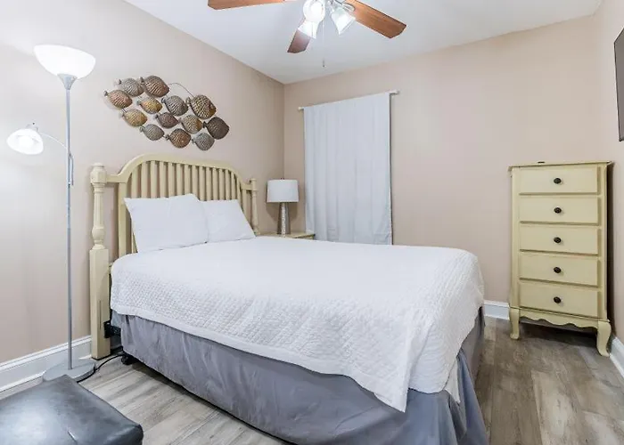 Apartment Boardwalk 781 By Youngs Suncoast